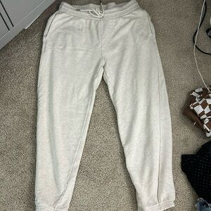 super cute aerie sweatpants